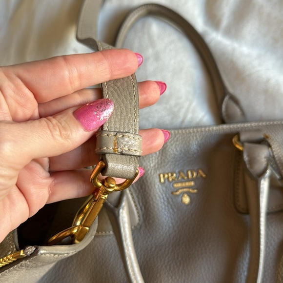 Prada Vitello Daino Side Zip Convertible Tote - Picture 16 of 16